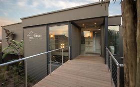 The House Quarters